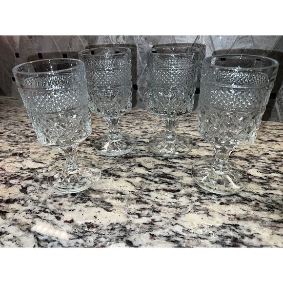 Anchor Hocking Wexford Wine Juice Goblets 5 3/8" Clear Glass Set of 4 Vintage - Picture 2 of 5